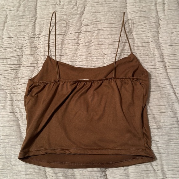 Basic Crop Top - Picture 2 of 2